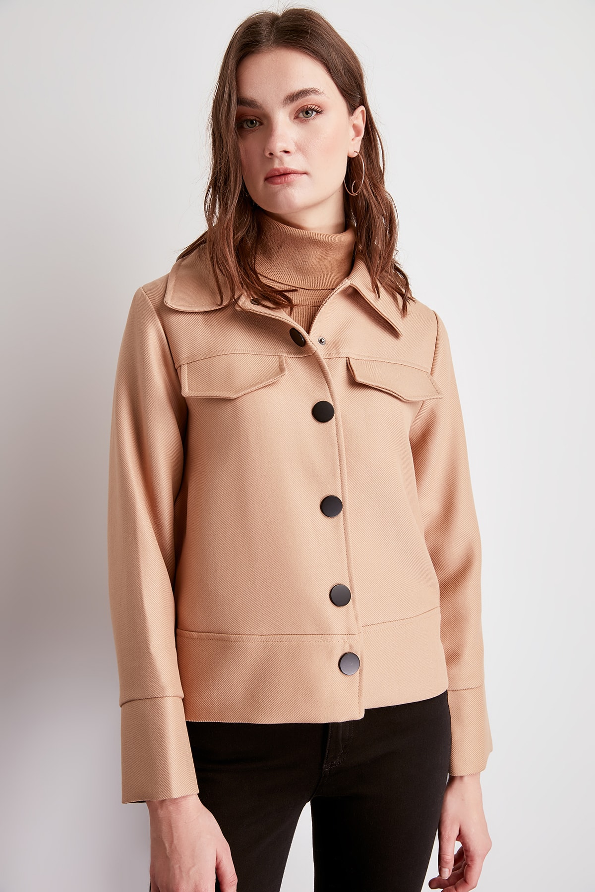 Trendyol Button Detail Coat TWOSS20MO0012: Camel / 42