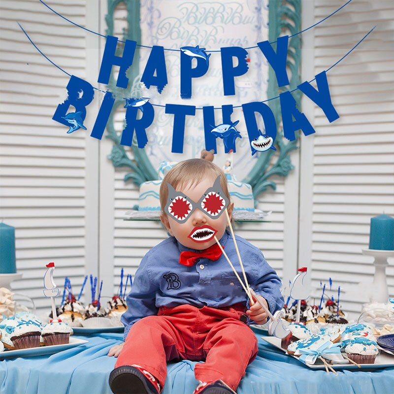 Accesorios de fotomatón de cumpleaños con temática de tiburón para adultos, niños y bebés, decoración de de feliz cumpleaños, accesorios de grabación de cámara, 25 piezas
