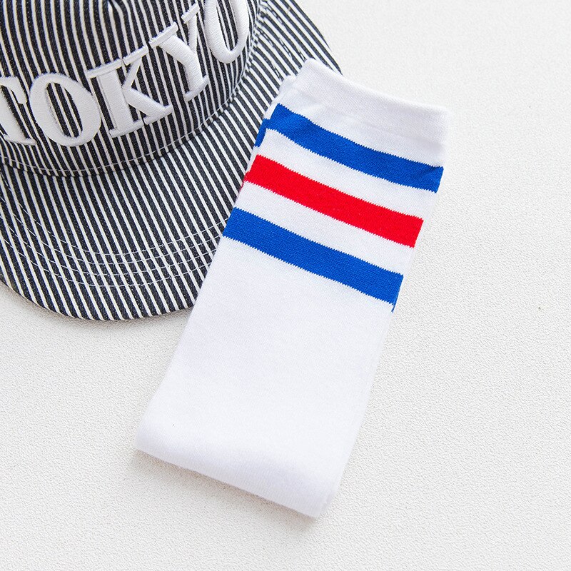 Chaussettes montantes pour enfants | Chaussettes de sport, pour vieux garçons et filles, bandes de Football, pataugeoire en coton, blanc, style de Skate, pour enfants, Tube Long: White Red Blue Lines