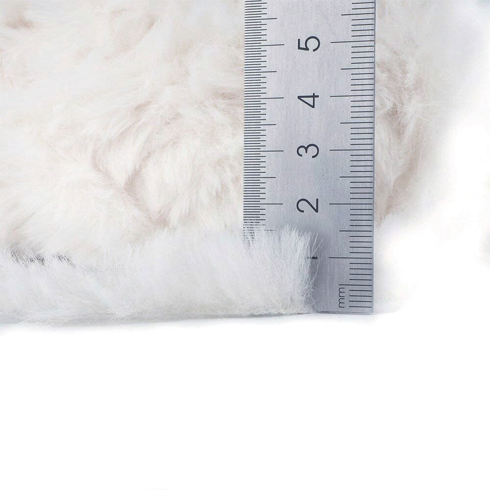 Niceec 2 Strengen Super Soft Bont Garen Chunky Pluizige Faux Fur Garen Wimper Garen Voor Haak Knit-Totale Lengte 2 × 32 M (2 × 35yds,50G × 2)