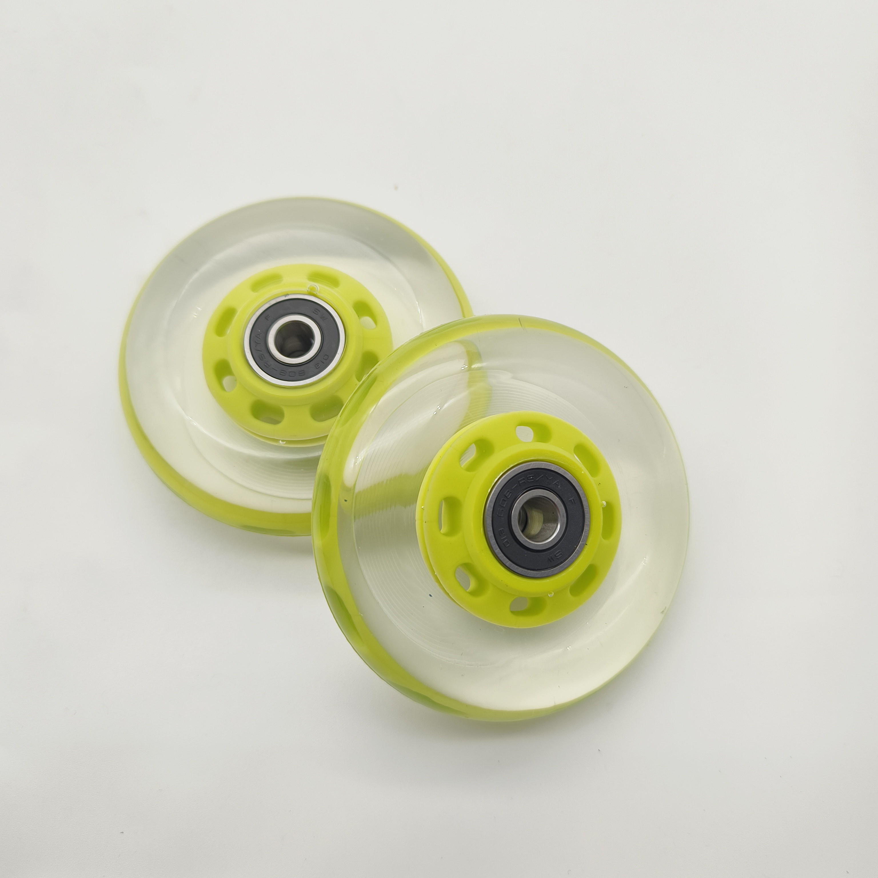 rolschaatsen wiel scooter wiel 80x24 zwart grijs transparante kleur 8pcs/lot