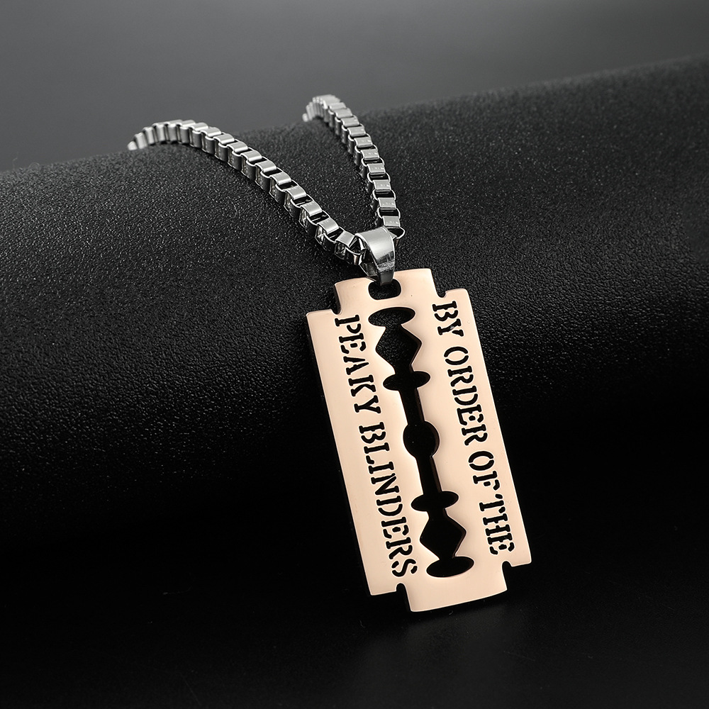 Joyería de Hip-Hop Rock para hombre y mujer, collares con colgante de hoja de afeitar con llama de acero inoxidable, joyería Punk, novedad de: De arma