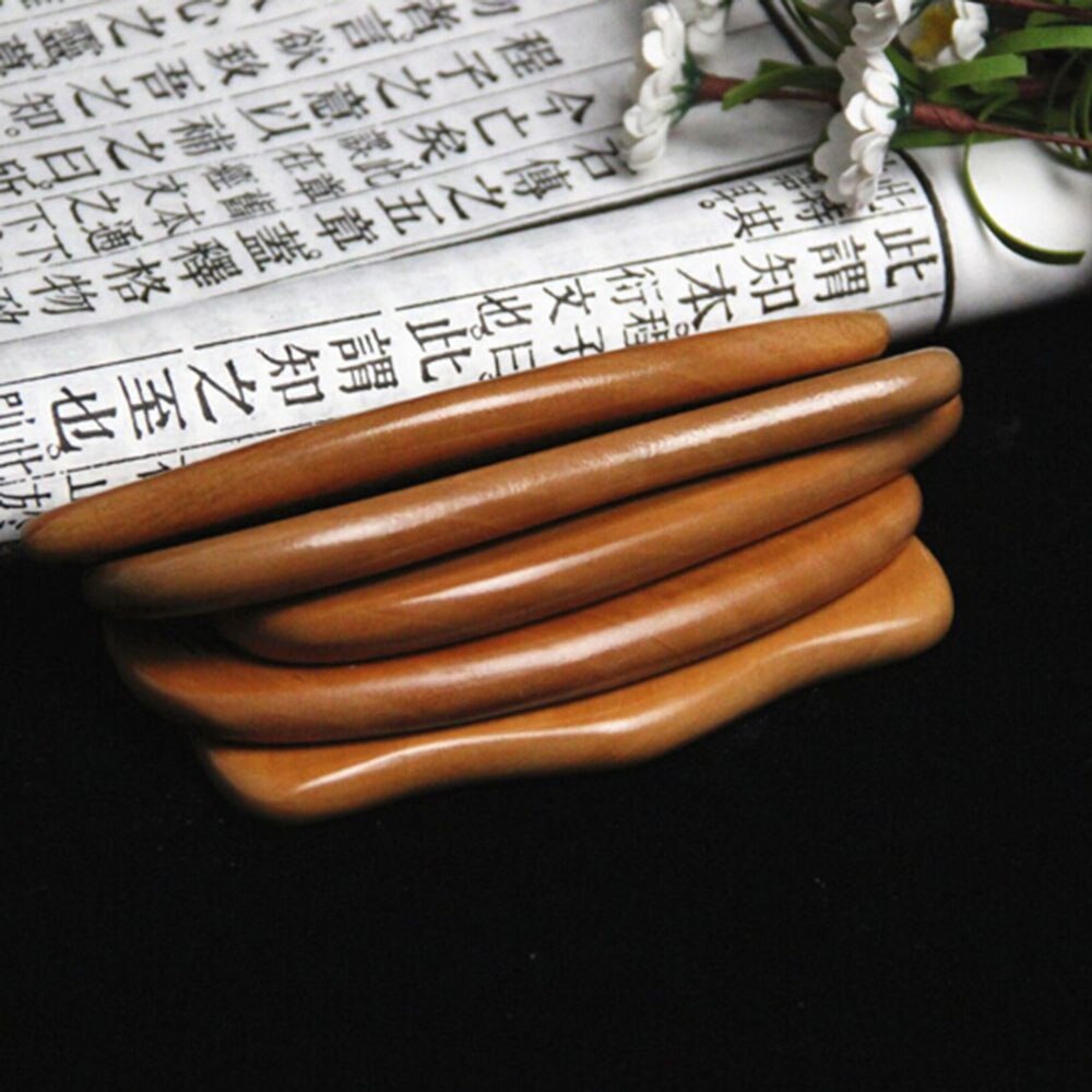 Natural Wide Tooth Peach Wood Comb Healthy No-static Massage Hair Wooden Comb Chinese Traditional Haircut Tool