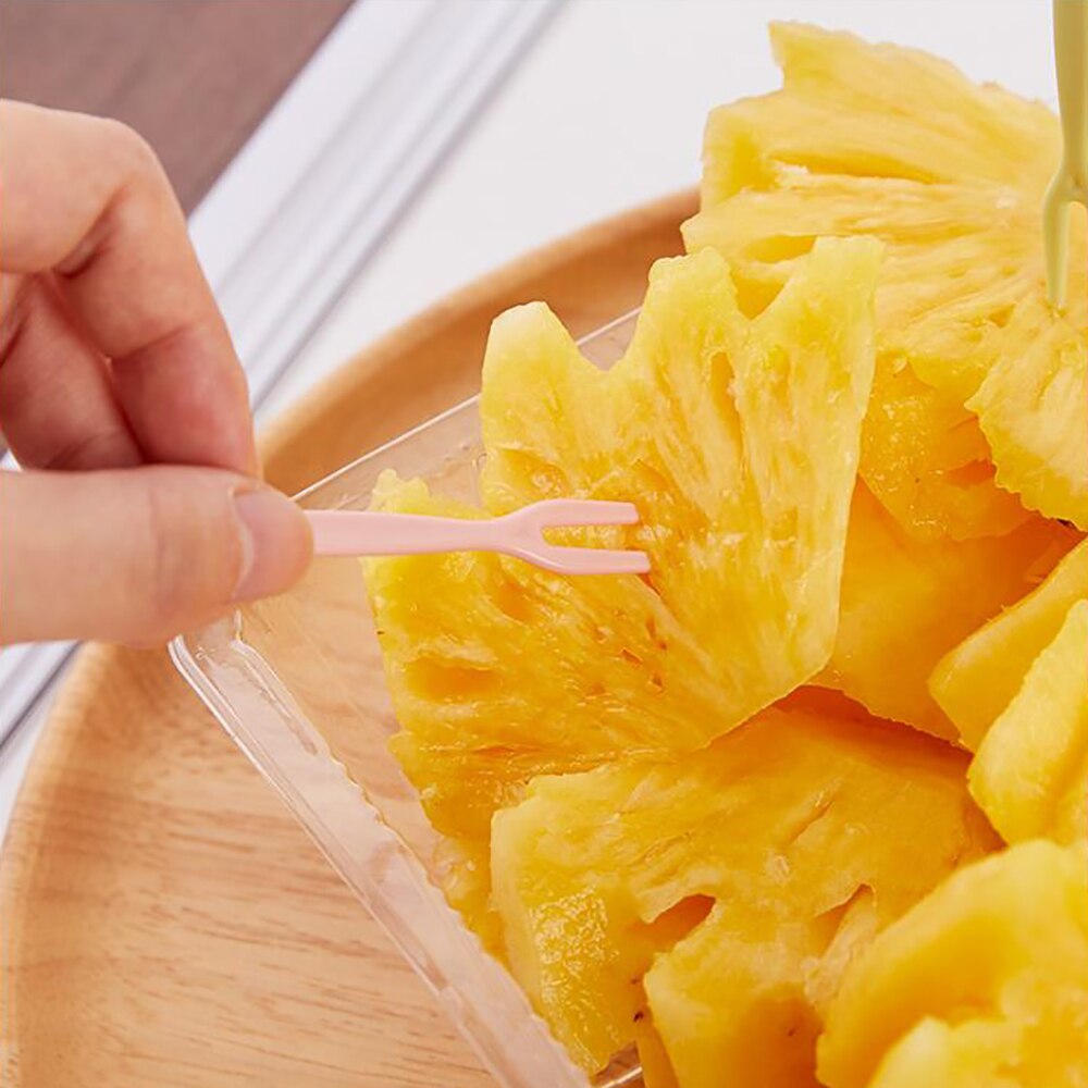 50Pcs Huishoudelijke Leuke Fruit Vork Set Plastic Wegwerp Fruit Teken Huishoudelijke Cake Fruit Salade Kleine Vork