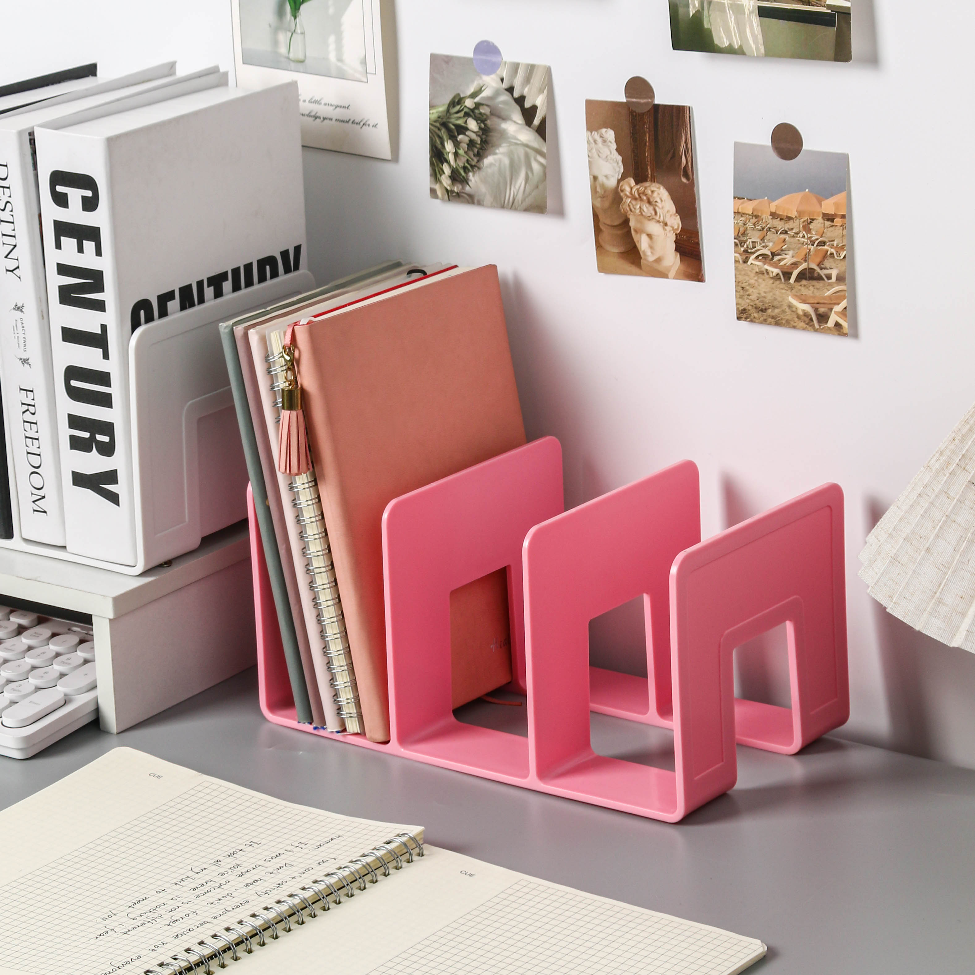 Transparent bookshelf, student desktop storage, partition rack, book filing, newspaper rack, office data rack, stationery baffle: Pink