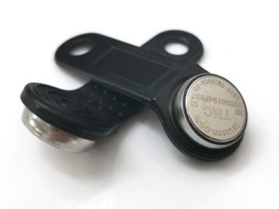 ! 100 pcs Dallas DS1990A DS1990 F5 Serienummer iButton I-Knop elektronische sleutel IB tag kaarten fobs w/ handvat: black