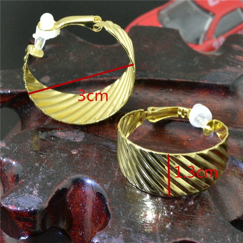 Grampo em Brincos da orelha para as mulheres Sem piercing anéis de orelha Exagerada Grande círculo de Ouro 2020 Moda jóias brincos Senhoras