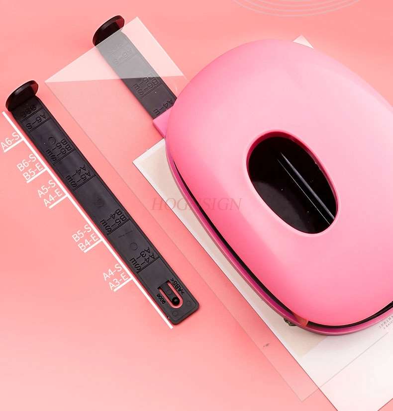 Double hole round hole puncher A4 paper small manual puncher mini manual puncher student stationery paper binding metal