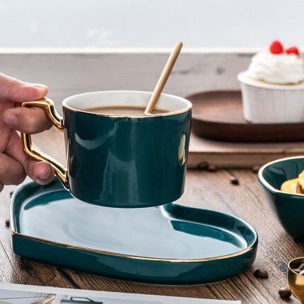 European Golden Coffee Cup Luxury Glaze Ceramic English Cup Ceramic Nordic Coffee Cup Saucer Pottery Afternoon Tea Box E5
