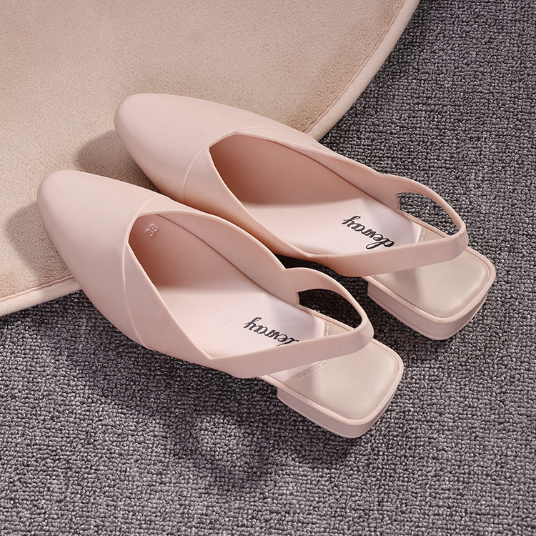Sommar kvinnor gelé sandaler spetsiga platta pvc-rutschbanor halkfria utomhustofflor dam godis färger casual strandskor kvinna mulor: Rosa / 8.5
