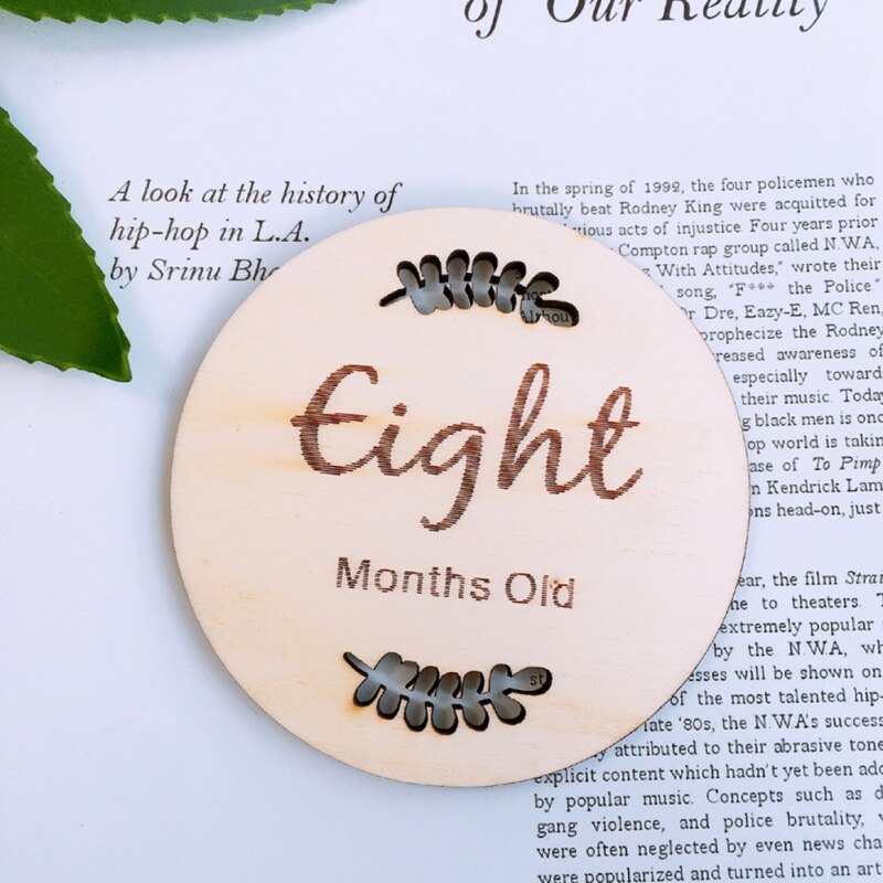 Household Baby Monthly Milestone Wooden Cards Baby Photography Props Home Milestone Card(Leaf Pattern,English Twelve): B8