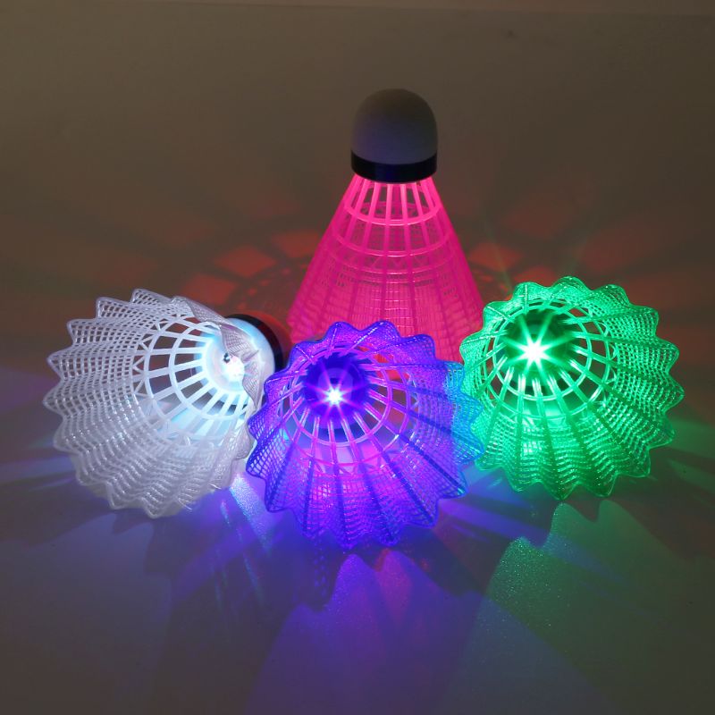 4 stk farvet plastik ledet lysende badminton mørk nat glød belysning fjerlås 448c