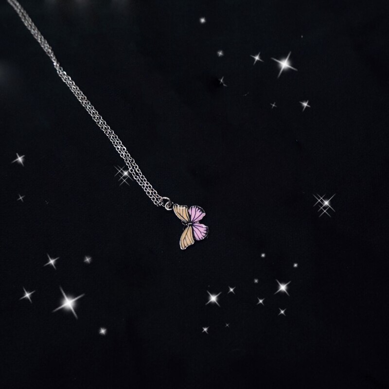 HUANZHI Neue Gebühr Harajuku SchöNe Mini Bunte Schmetterling Anhänger Halsband Kurze Halskette Für Frauen Mädchen Partei Schmuck