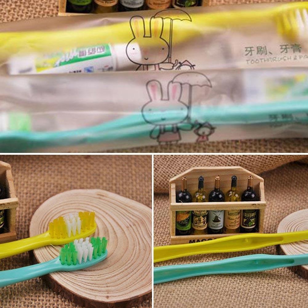 50pcs Disposable Wash Suits Portable Toothbrush Toothpaste Set Wrapped Individually Teeth Care Random Travel Hotel Col N5g3