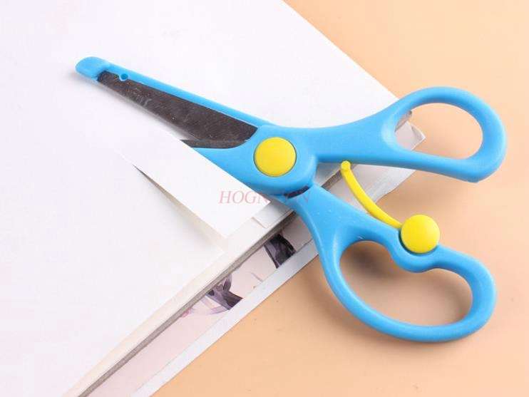 Child student baby safety scissors elastic scissors labor-saving manual safety shears metal scissors anti-clip hand scissors