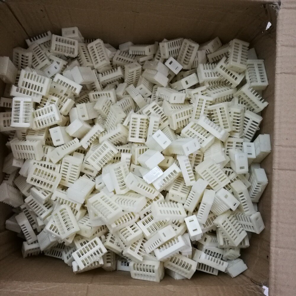 4 stks/partij Bijenteelt Tool Plastic Koningin Kooi Bee Kooi Match Box Type Bijenteelt Apparatuur Dier Feeders Tool bijenteelt