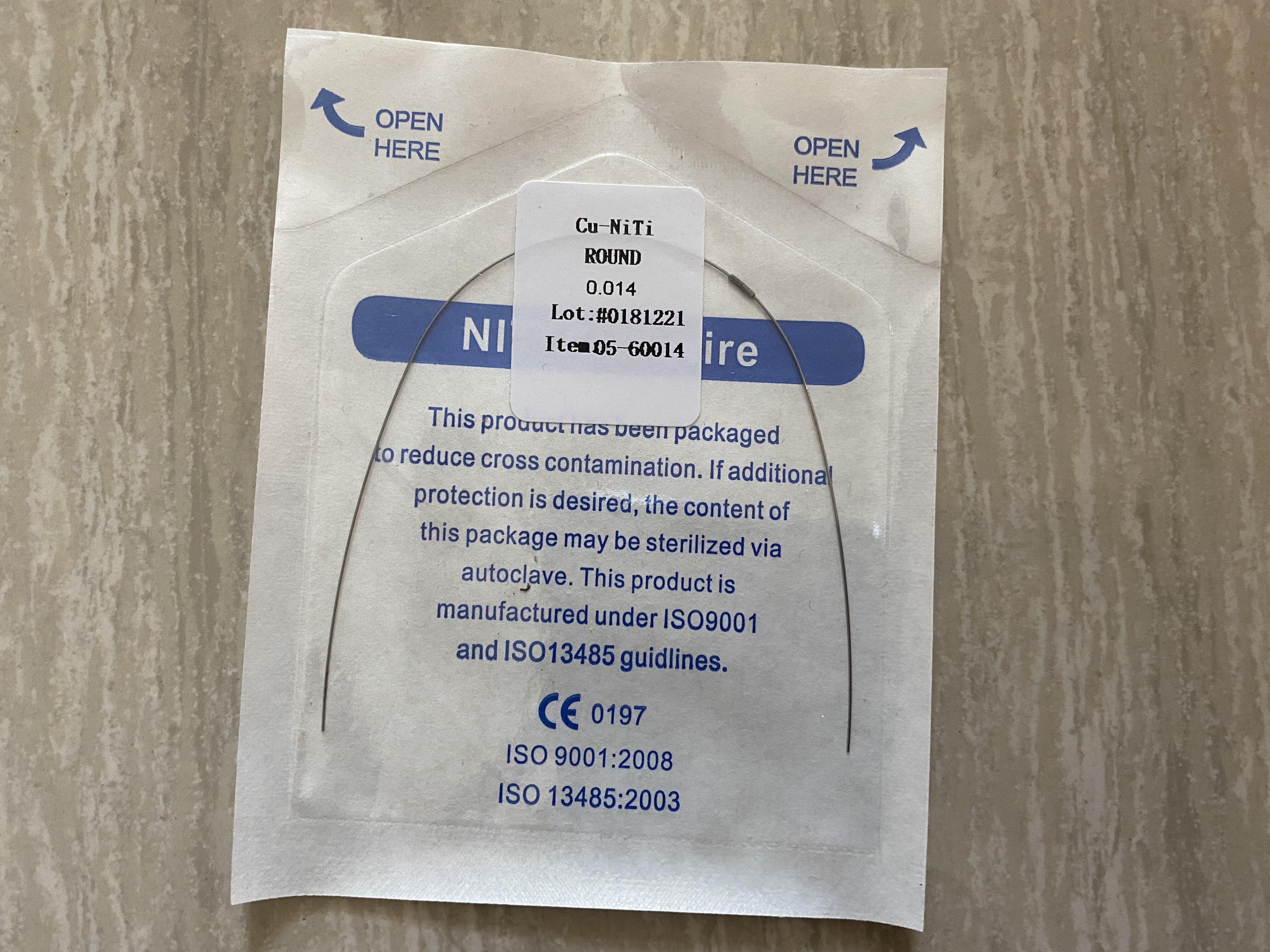 Dental ortodontyczny samozaciskowy drut łukowy pełny zestaw miedziany Niti Ormco Damon Q