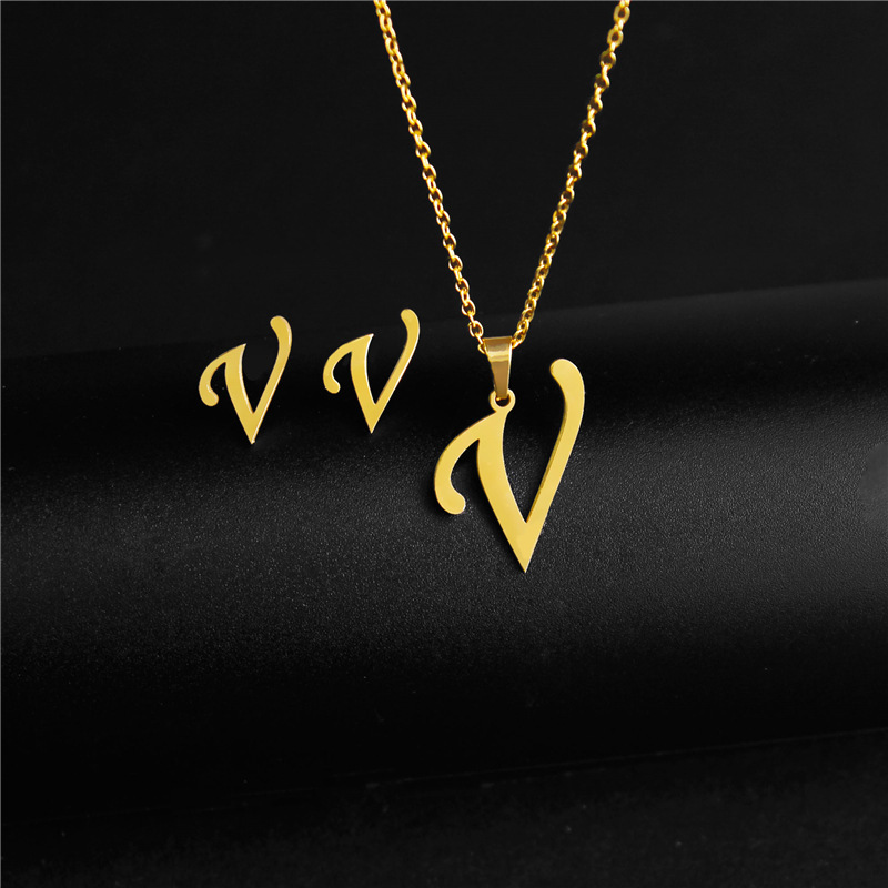 A-Z 26 charm Initial Necklace And Stud Earrings Jewelry Sets Alphabet Pendant Chain Letter mom: Platinum Plated
