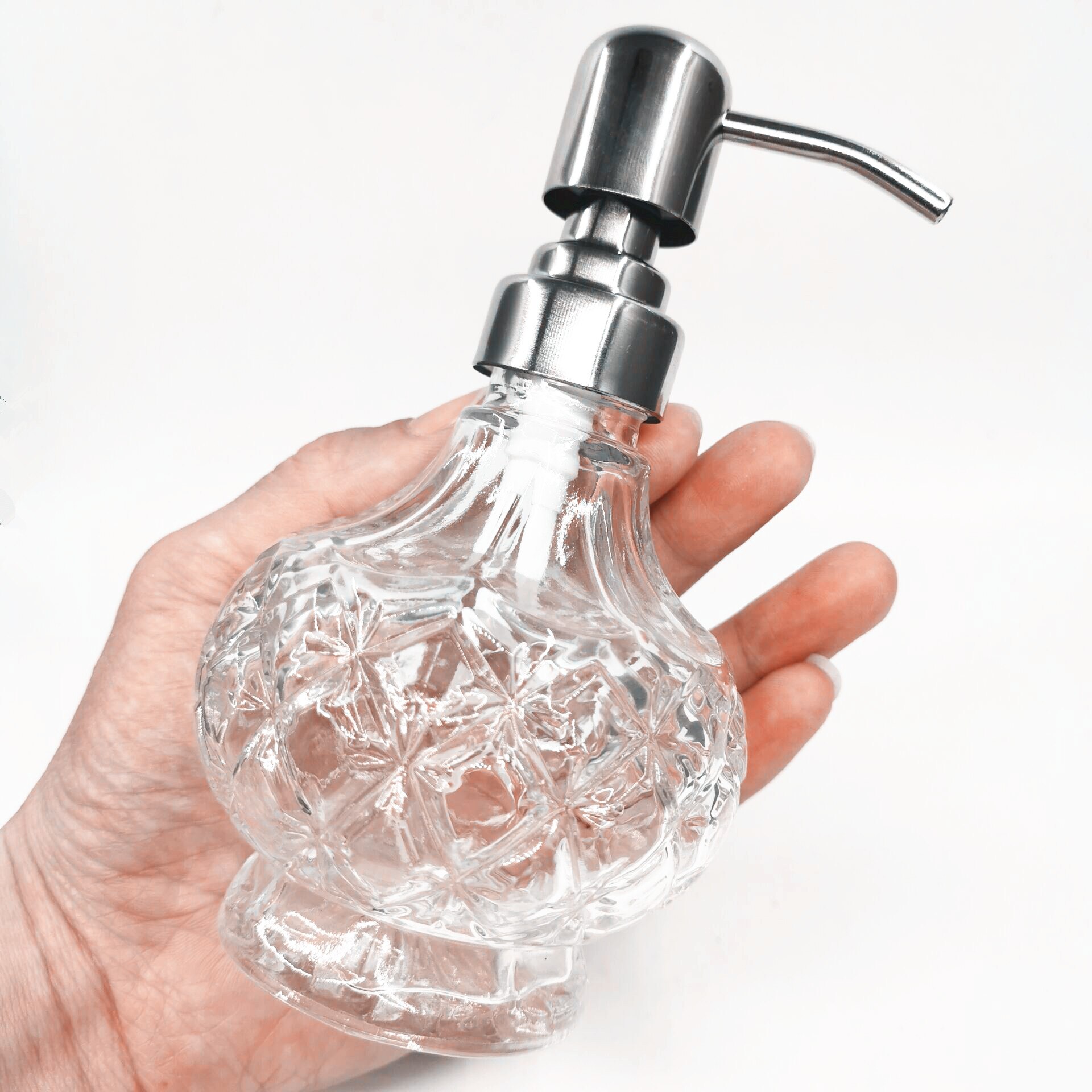NEWYEARYEAR schädel Hand waschen flüssigkeit Abfüllung seife Spender Glas Kreative Emulsion flasche edelstahl presse kopf Schlecht: B etwa 200ml