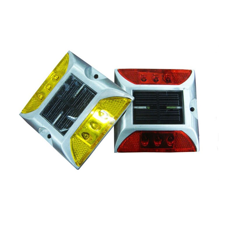 2pcs/pack Yellow LED Light IP68,Cast Aluminum Solar LED Road Stud with 6LED super bright Light for road way safety