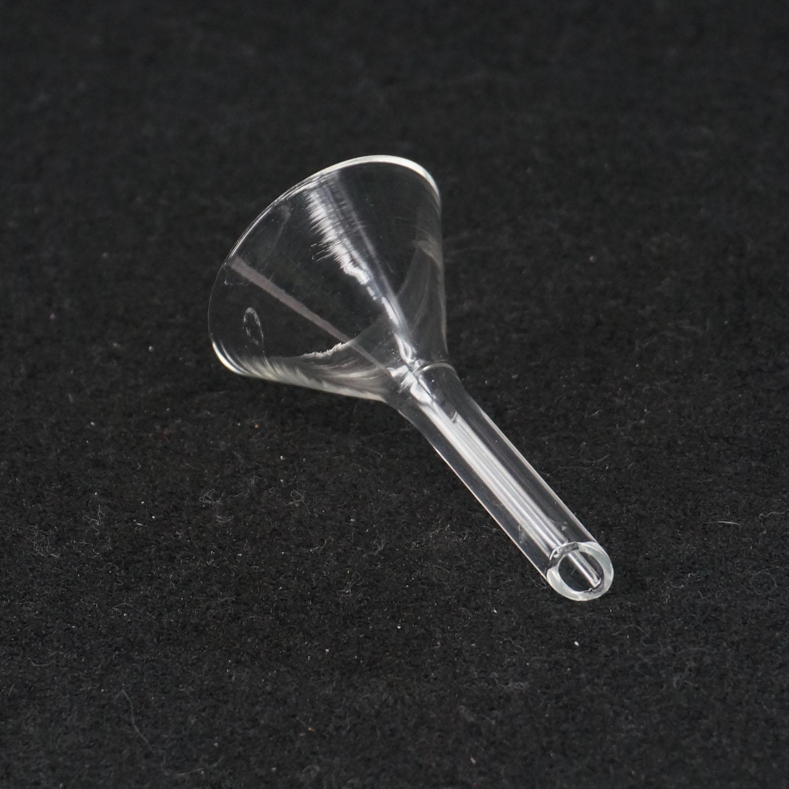40mm Transparent Short Stem Glass Triangle Funnel Lab Glassware Laboratory Chemistry Educational Stationery