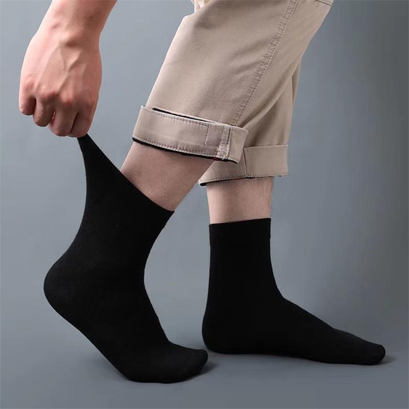 10 paar/männer Socken Polyester Baumwolle Mittelrohr Socken Sommer Dünne Einfarbig Atmungsaktive Geschäft herren Socken männer