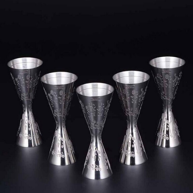 Coctelera con cinta grabada de acero inoxidable, medidas para martini