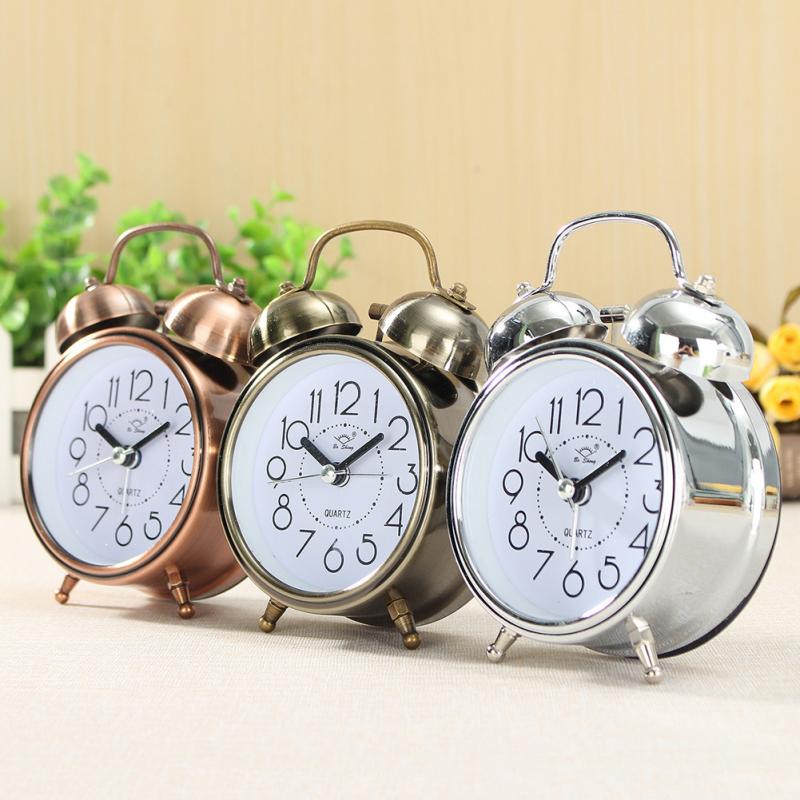 Wekker Vintage Retro Stille Pointer Klokken Ronde Nummer Dual Bell Luid Wekker Nachtkastje Nachtlampje Thuis Decors