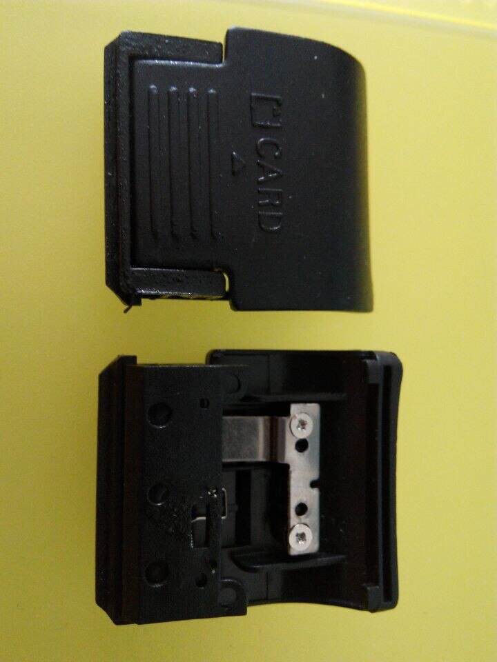 NUEVA cubierta de tarjeta de memoria SD para cámara Digital Nikon D40 D40X, pieza de reparación con METAL y resorte
