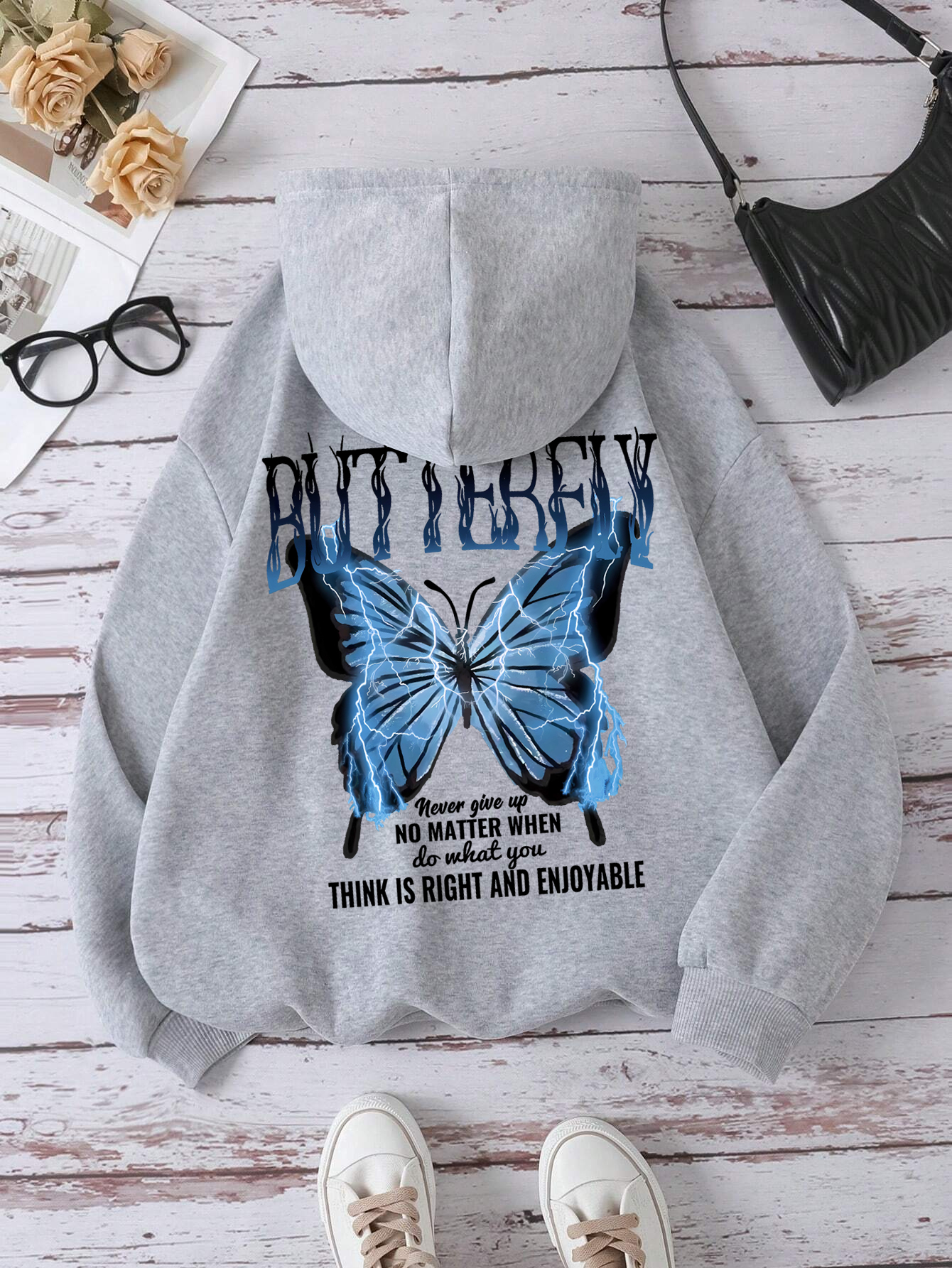 Sweat à capuche imprimé papillon bleu foudre mot femme confortable poche sweat ample doux à capuche vêtements de sport décontractés