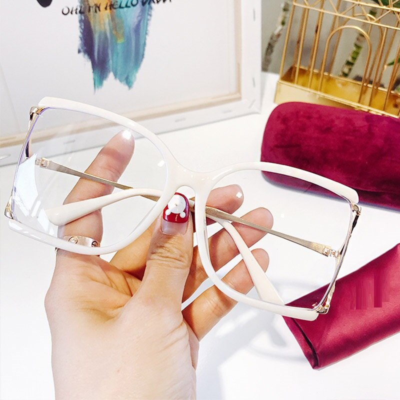 Rode Plein Clear Lens Bril Voor Vrouwen Half Frame Mode Bril Frame Brand Decoratieve Brillen Oculos Grau Feminino: White