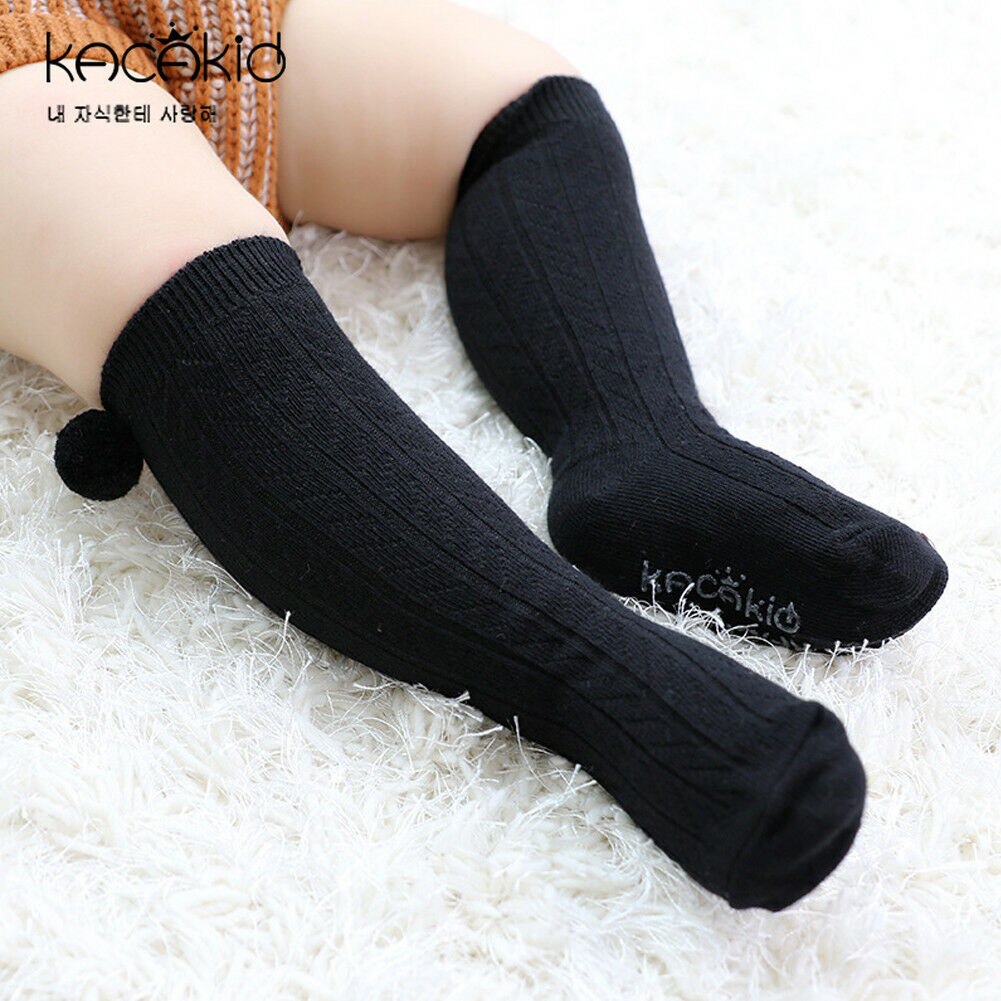 Baby pom pom sokker piger drenge knæ høj spansk stil sort mørk grå lys grå: Sort / 2-3t