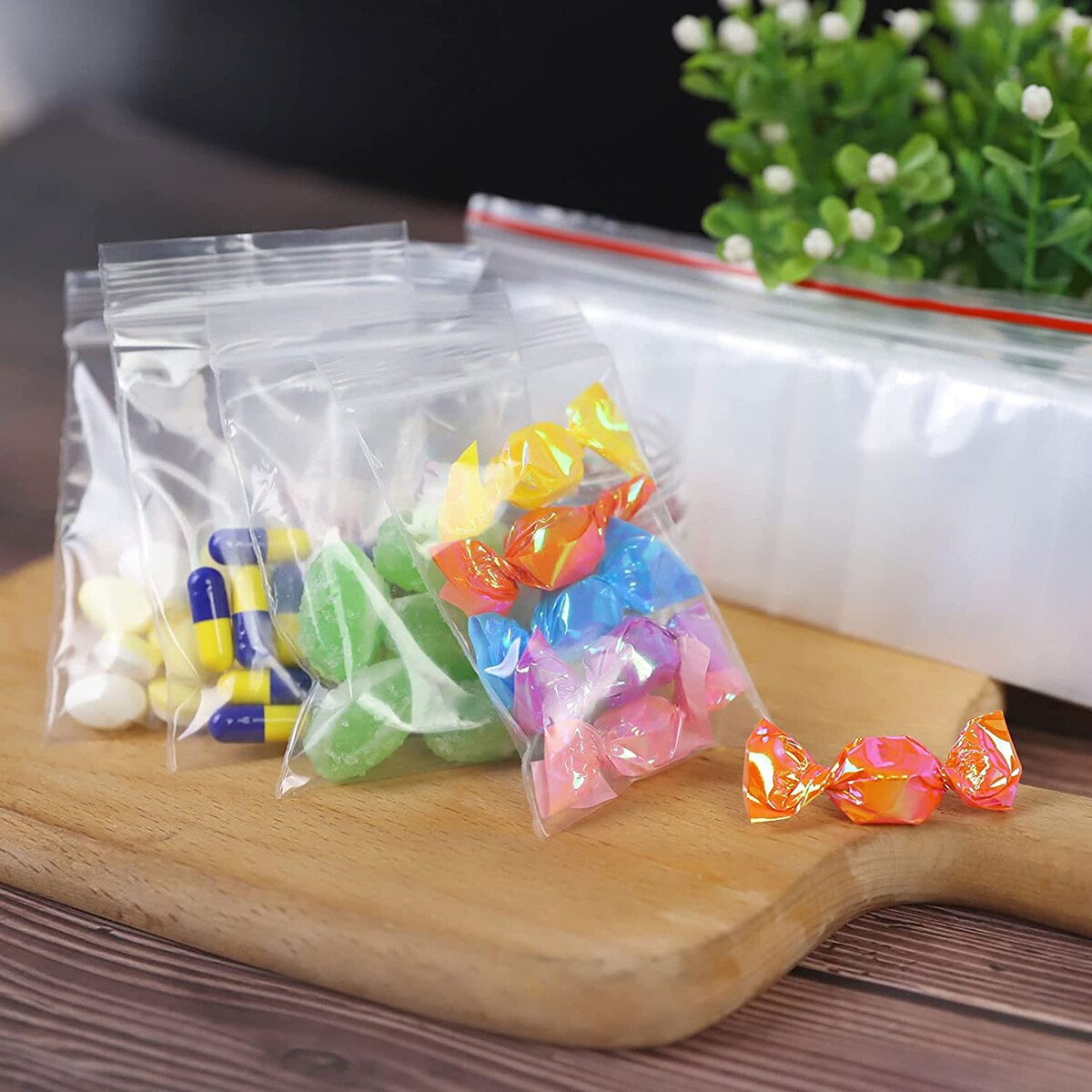 Clear Zip Lock Plastic Bags Small Food Packaging Ziplock Storage Bags Transparent Reclosable Poly Bags