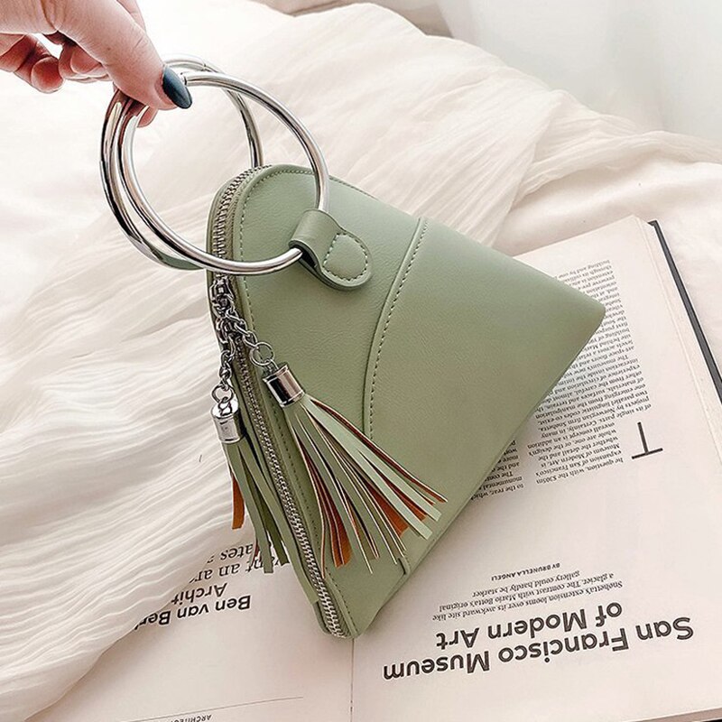 Vrouwen Kwastje Bag Vrouwelijke Literaire Single-Schoudertas Minderheid Crossbody Tas Trend Vrouwen Leuke Ring Handtas Driehoek tas: green