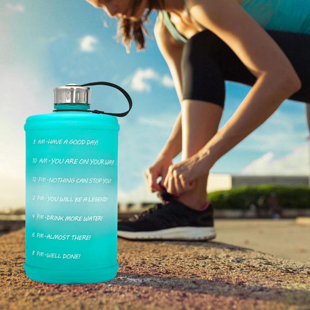 2.2L Good Sports Mug BPA Free Non-slip PET Sports Bottle with Scale Mark