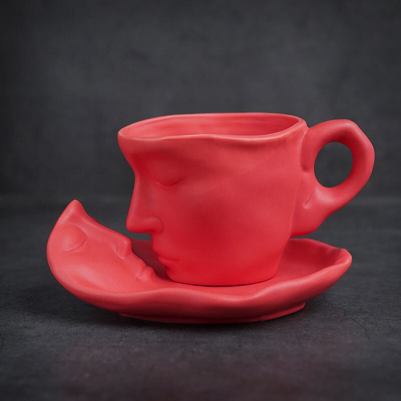 250ml Ceramic Human Face Mug Thinker Coffee Cup Funny Face Shape Cup With Tray Set Color Milk Tea Water Drinking Cup: Red