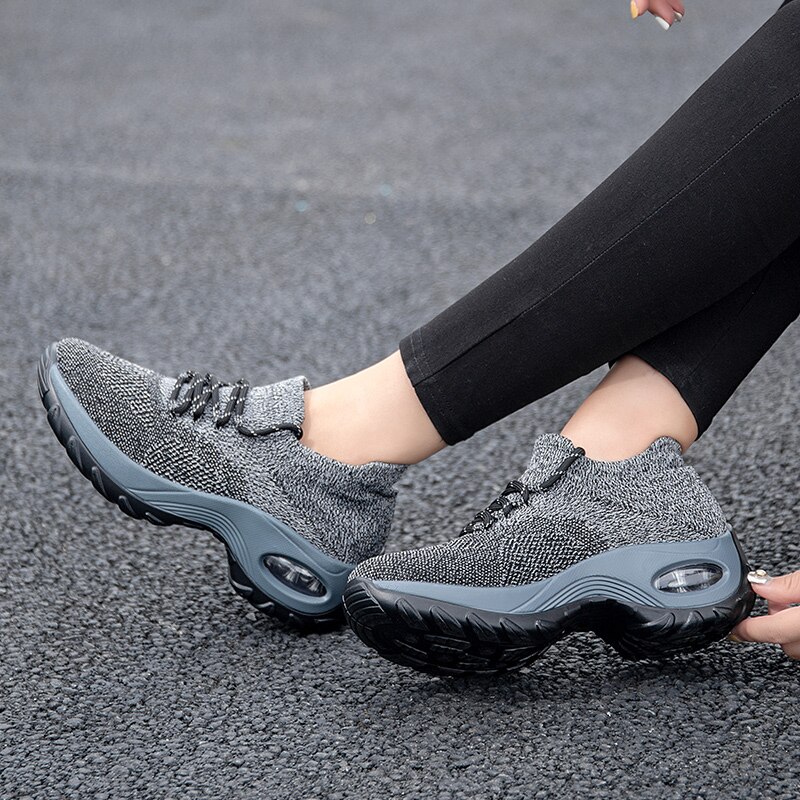 Women Running Sock Shoes Big Size 36-42 Height Increasing Swing Sneakers Soft Platform Jogging Sport Shoes Walking Flat Footwear