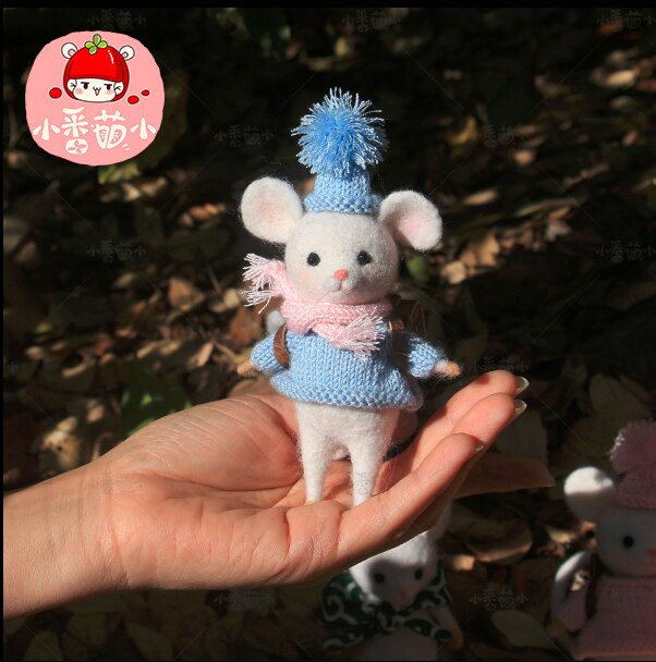 White mousewool needlepoint kit wool felt needle felting decoration craft needlecraft DIY handmade
