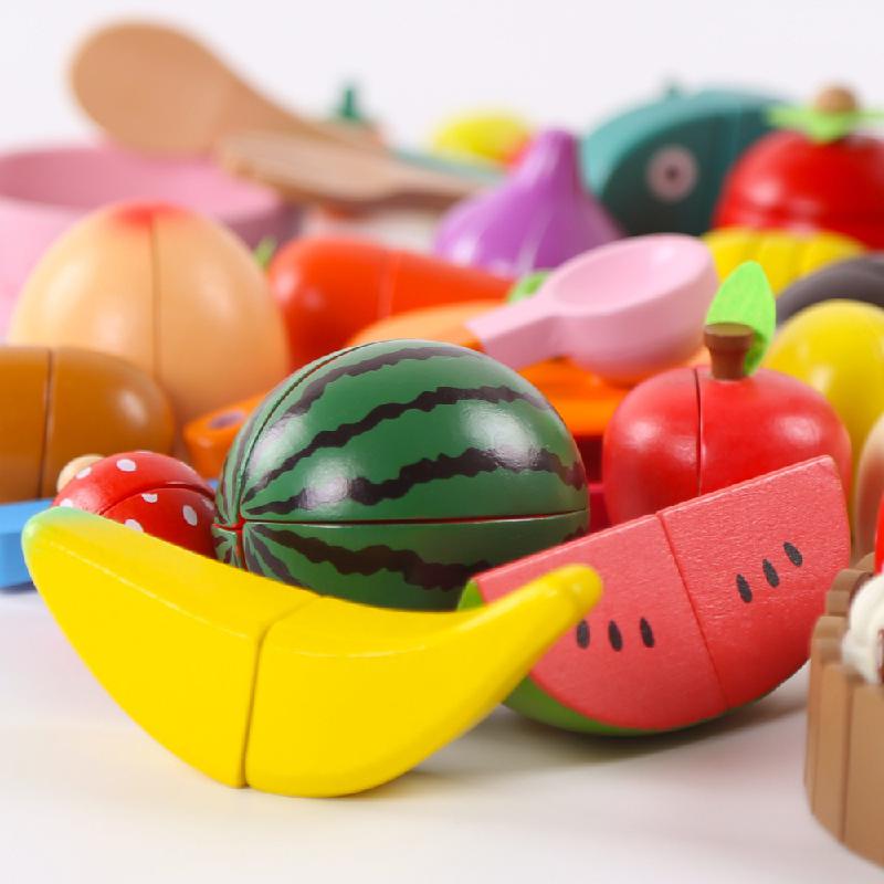 Faire semblant de jouer en bois coupe cuisine ensemble de nourriture magnétique bois légumes Fruits cuisine Kit jeux enfants anniversaire jouets