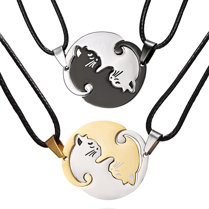 2 Pcs/Set Couple Necklace Round Heart Cats Key Locket Best Friends Pendant Necklace for Family Lovers Friendship Jewelry