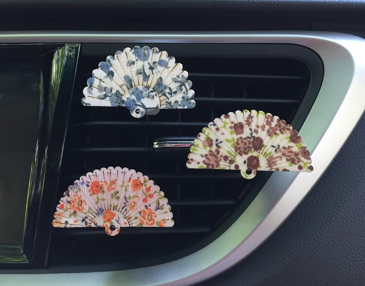 Ambientador en forma de ventilador con Clip, Perfume de estilo de coche para salida de ventilación de aire acondicionado, ornamento de coche, fragancia sólida XCZ631