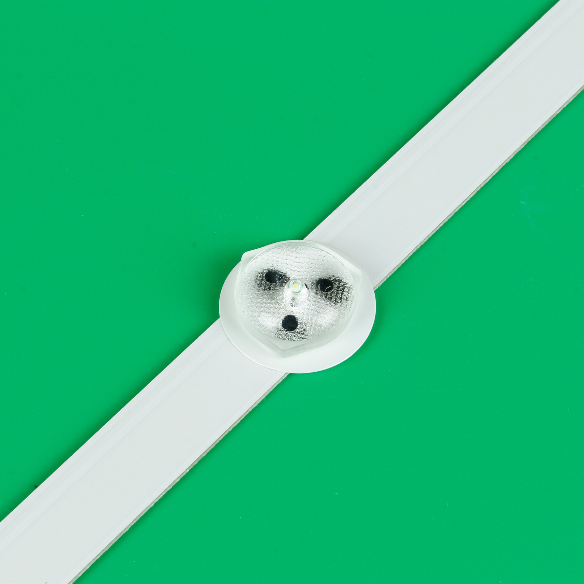 3 st för lg tv  lc320 dxe  lc320 due  lg32 ln 5700 32 ln 540b 32 ln 575 32 ln 578 32 ln 570 led strip