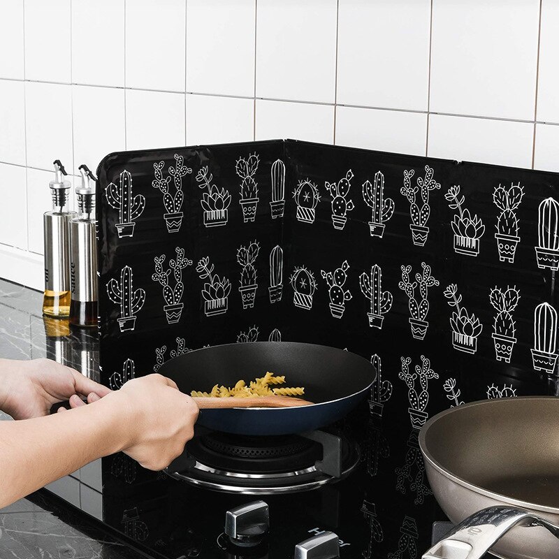 Splatter Plate Screen Aluminum Foldable Kitchen Gas Stove Baffle Plate Frying Pan Oil Splash Protection Screen Kichen Accessory
