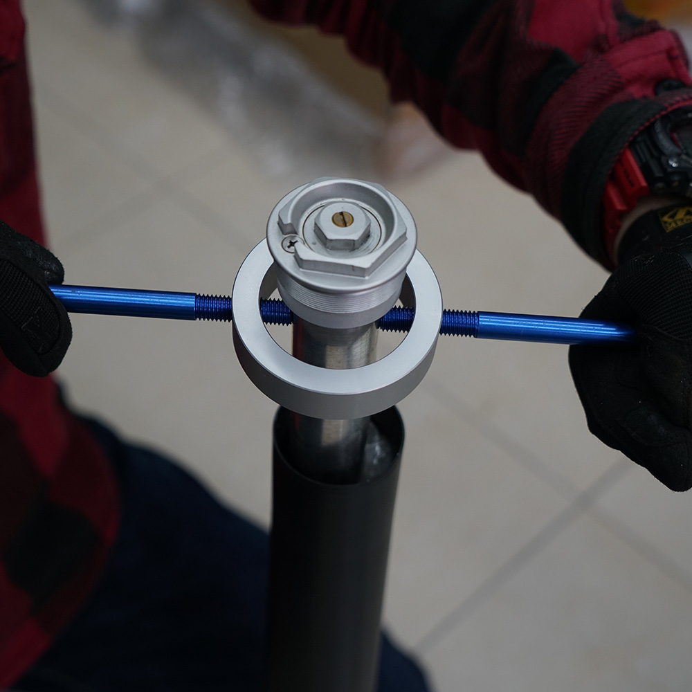 Herramienta Universal de sujeción de varilla amortiguadora de horquilla para motocicleta, herramienta de compresor de resorte de horquilla, herramienta de purga de horquilla de suspensión, Kit de reparación de horquilla