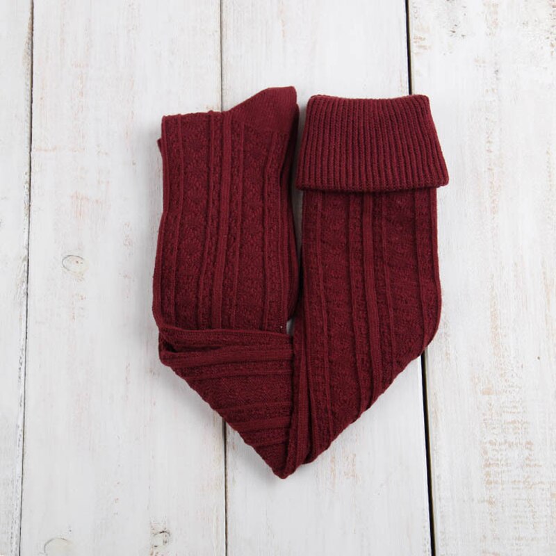 Gebreide overknee sokken dames herfst winter warme lange kousen effen kleur zwart grijs koffie kleur sokken: Wijn