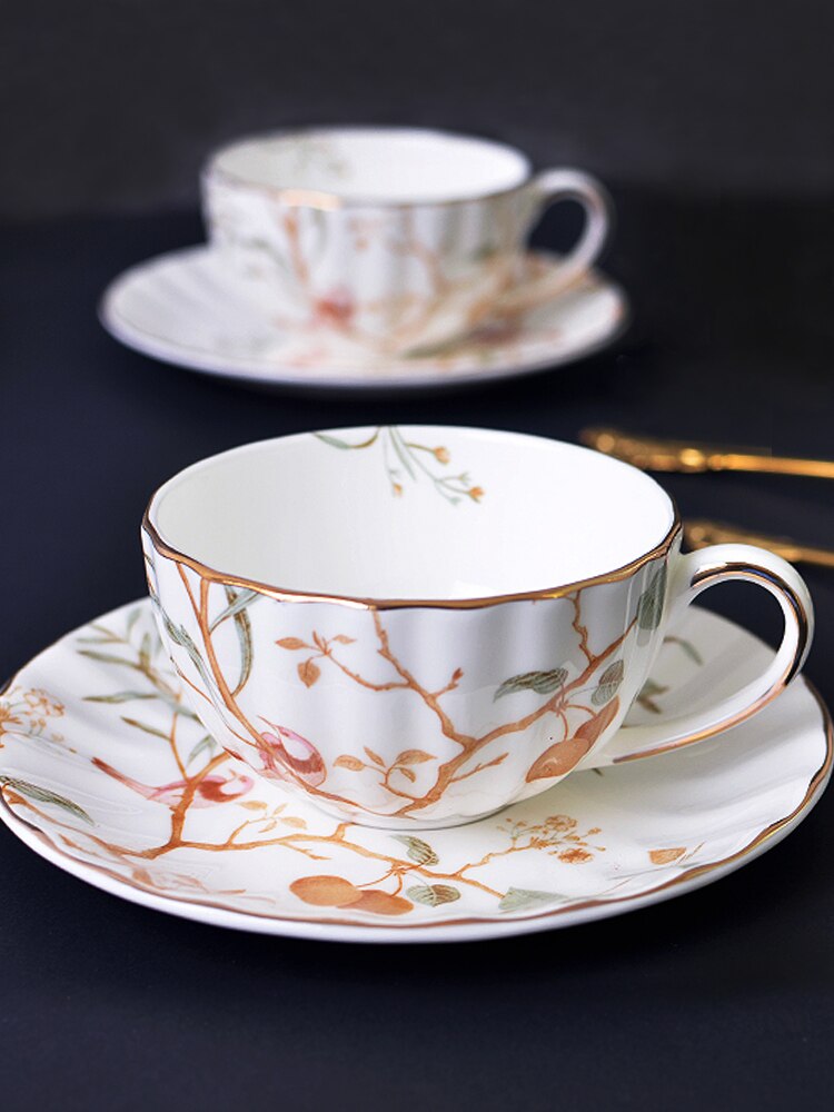 Bone China Tea Set Home European Style Set Ceramic English Afternoon Tea Coffee Cup Saucer Set Pot Teapot Retro