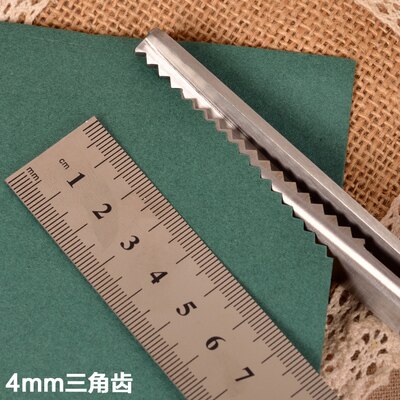 Dressmaking Pinking Shears Fabric Crafts Zig Zag Cut Lace Scissors: 4mm triangular tooth