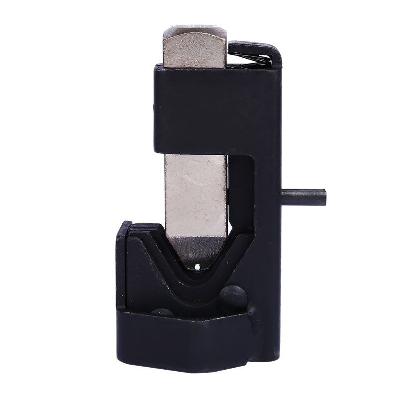 Hammer type cable lug crimping tool