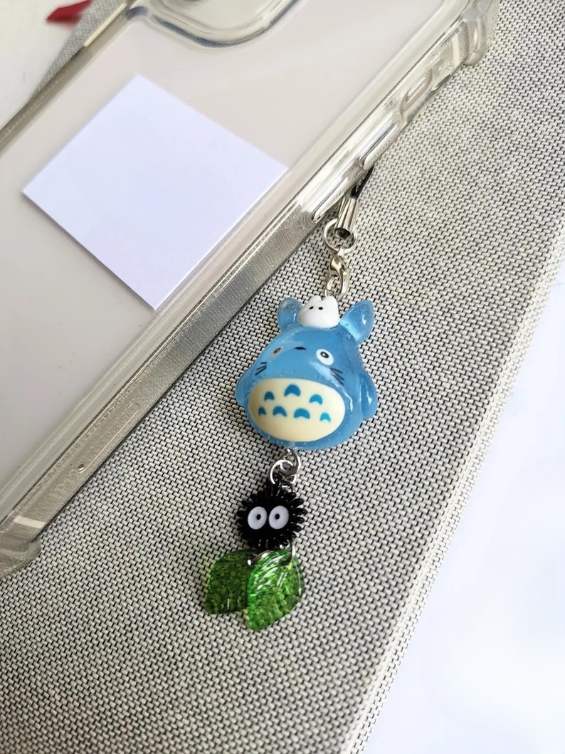 Studio ghibli anime inspirert min nabo totoro blå totoro chu chibi soot sprite telefon sjarm nøkkelring til mobil