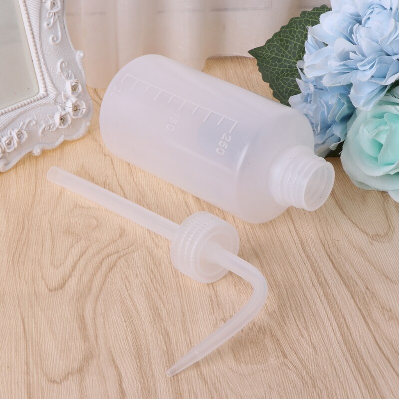 250 Ml Plastic Squeeze Watering Fles Goedkope Plant Water Kan Gebogen Nozzle